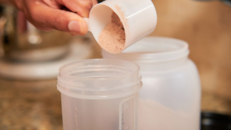 Whey Protein Powder Can Help You Build Big Muscle